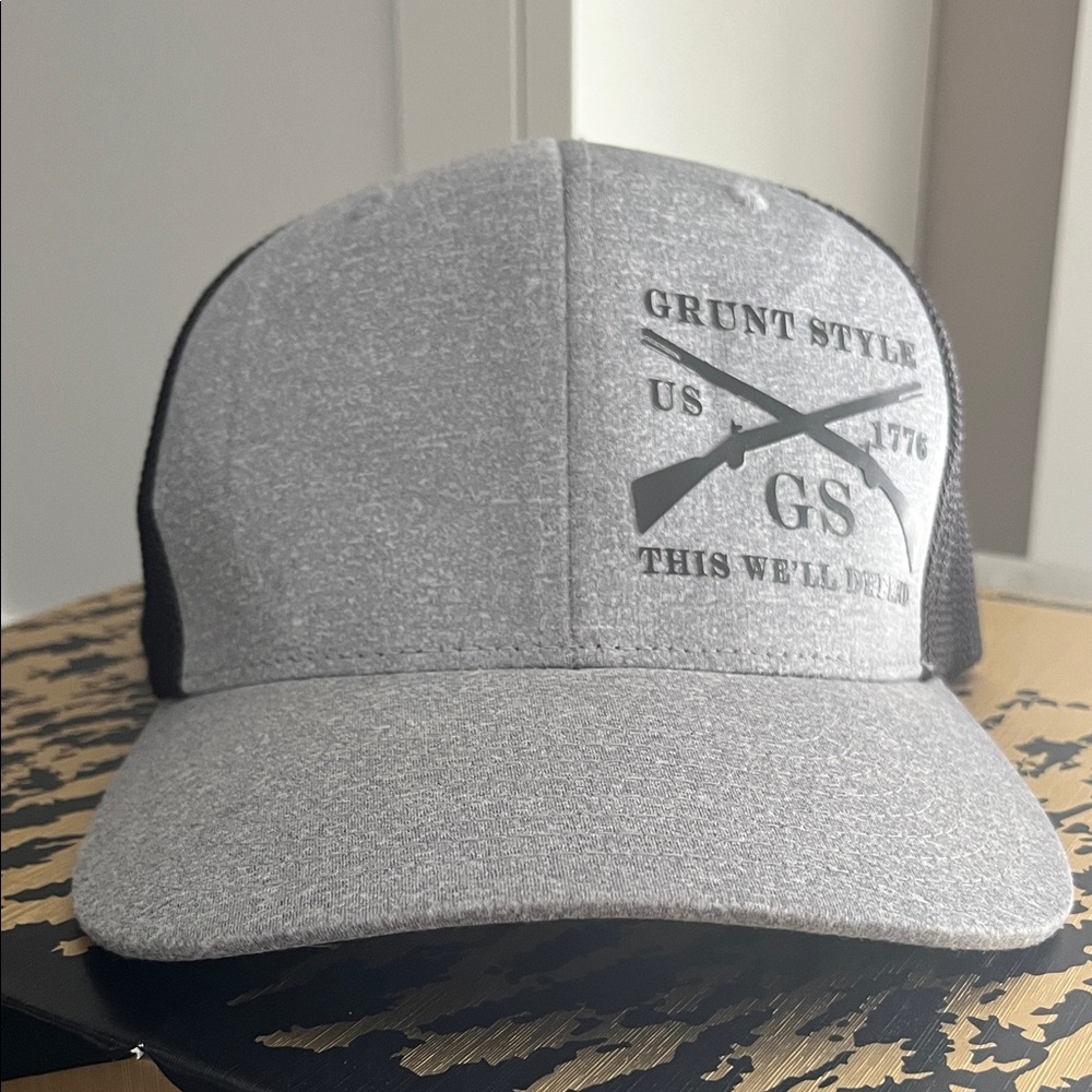 Americana Grunt Style FlexFit Gray Blk Baseball Hat OSFA Mesh This We’ll Defend